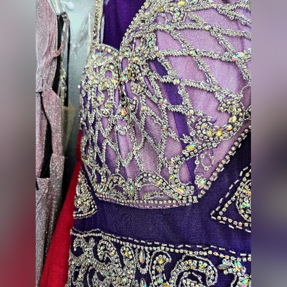 NWT PURPLE Jewel Embellished Evening Prom Gown Dress Extra Small XS - Picture 4 of 4